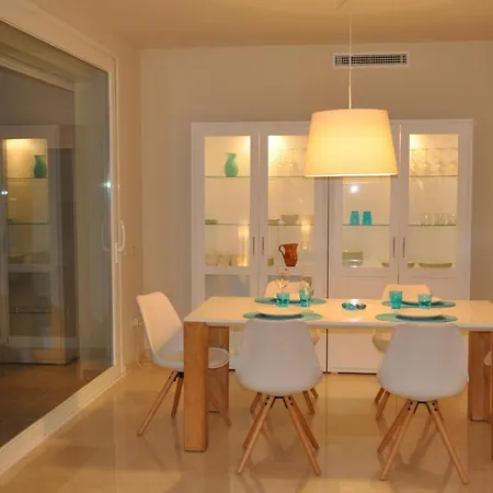 Alcazaba Lagoon 2221