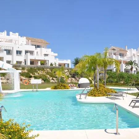 Alcazaba Lagoon 2221