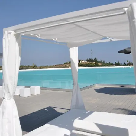 Alcazaba Lagoon 2221