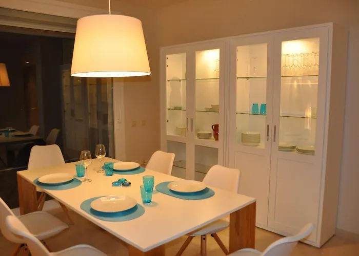 Alcazaba Lagoon 2221 *