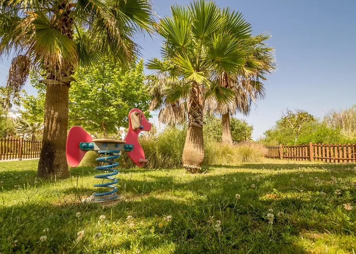 Alcazaba Lagoon 2221 *